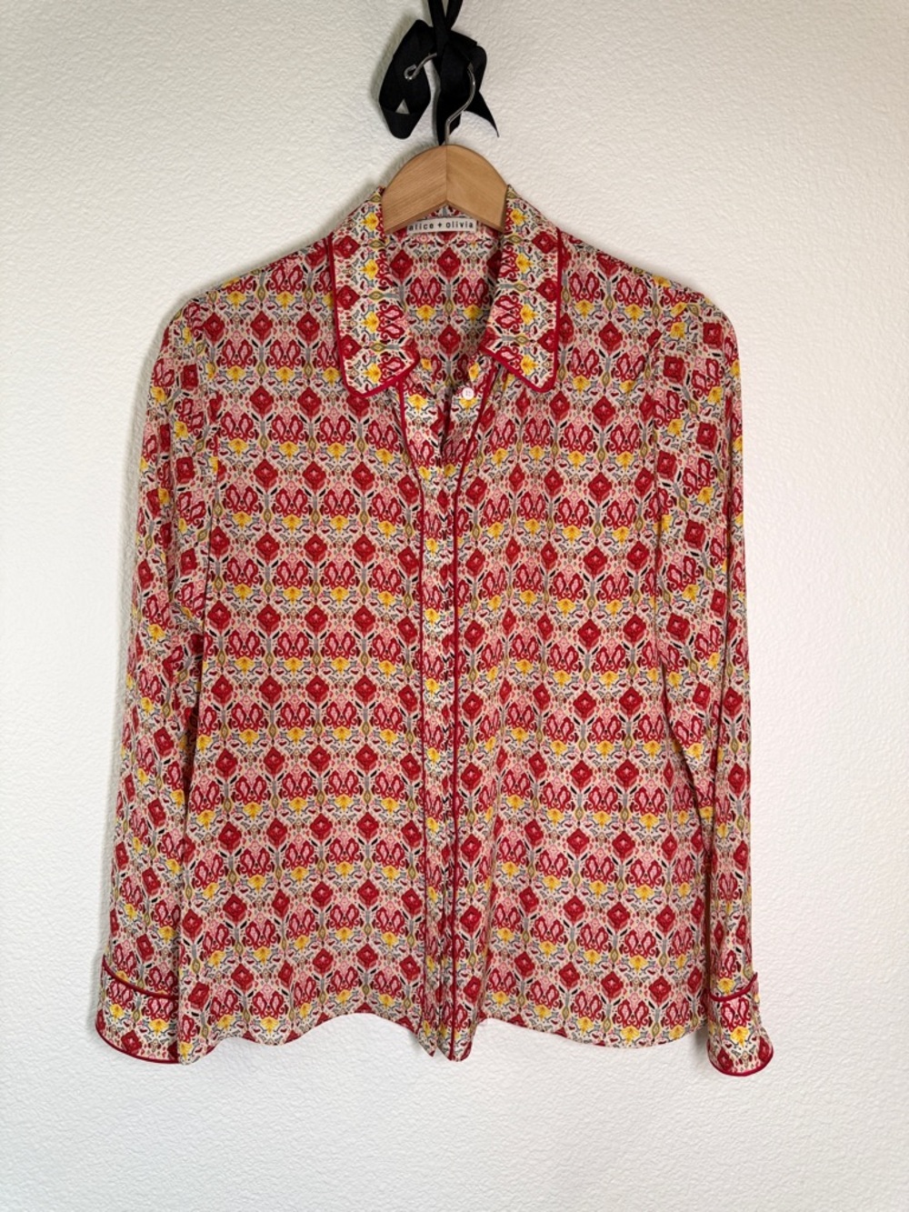 Alice + Olivia 100% Silk Button-Down Blouse with Yellow Accents